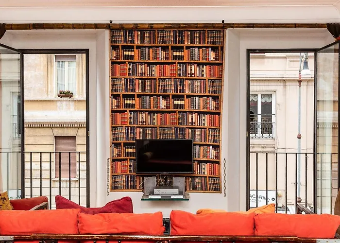 Amazing New Apartment Jewish Ghetto Rome, Italy