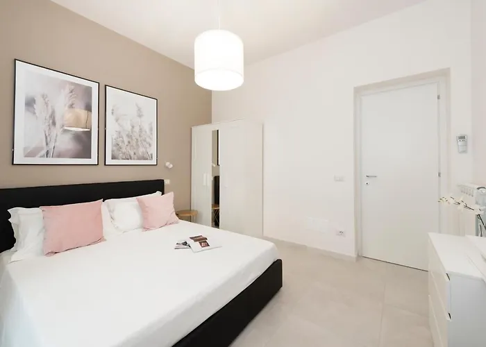 White Flat Santa Croce Apartment Rome, Italy