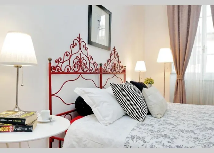 Trastevere Apartment For Family & Friends With Separate Living Room - Ac & Wifi Roma, Italia