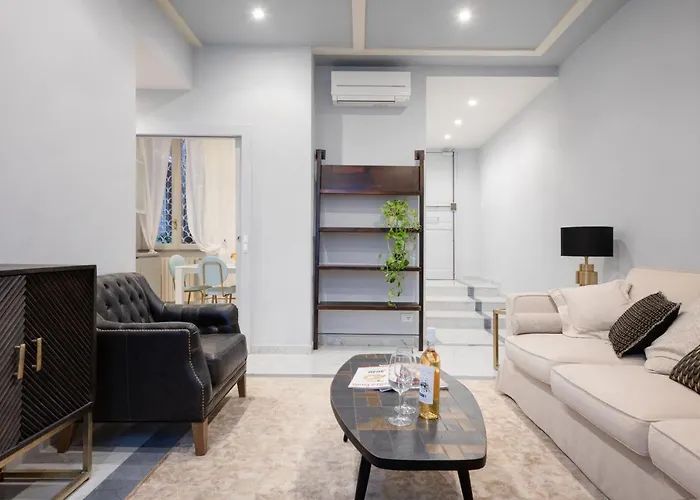 Divo Apartments - Spanish Steps Rome, Italy