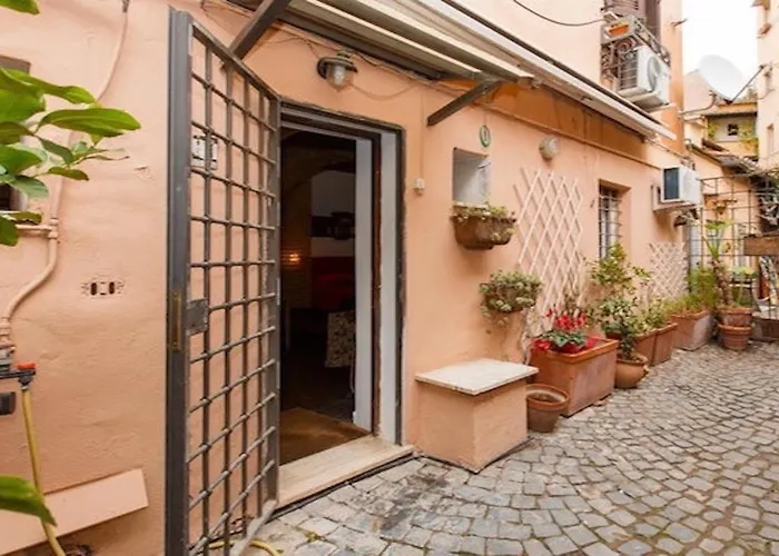 Independent With Garden Heart Of Trastevere John Cabot Rome, Italy