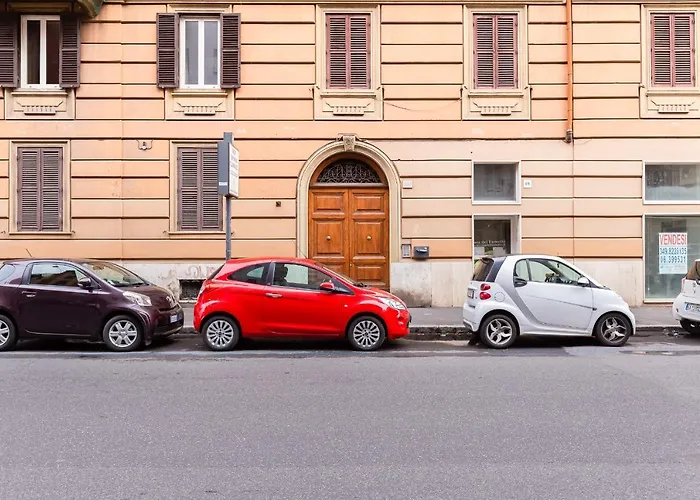 La Casa Di Andrea Ai Musei Vaticani 1 Roma, Italia