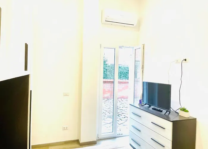 Holiday Home Roma Lacasadivalentina, Italia