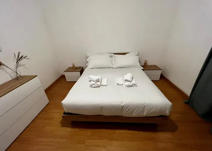 Conte Rosso Apartment Roma, Itália