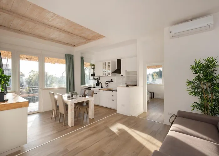 Apartament Grande, Terrazzato Perfetto Per Famiglie E Gruppi Rzym, Włochy