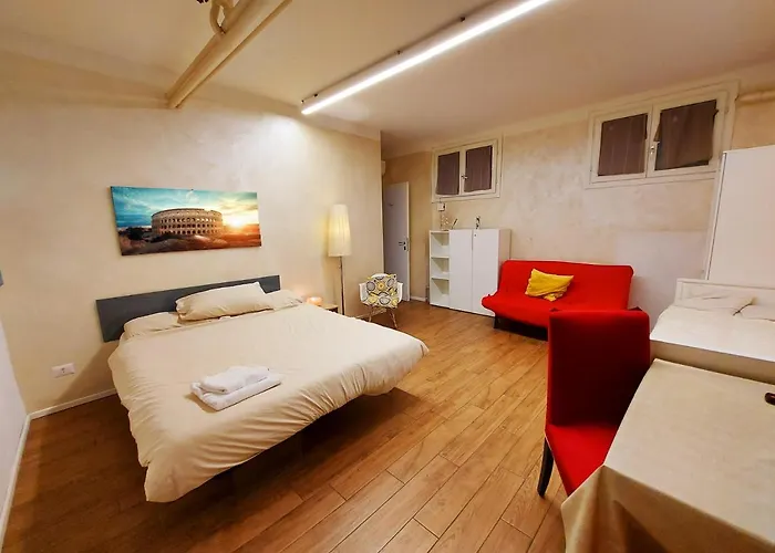 Free Breakfast - Big Apartment In The Heart Of Roma, Itália