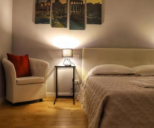 Cavour Home Roma, Itália