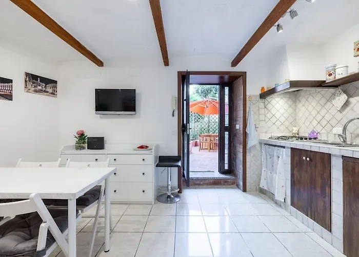 Casa Gianni 5 Stelle Apartment With Garden Roma, Italia