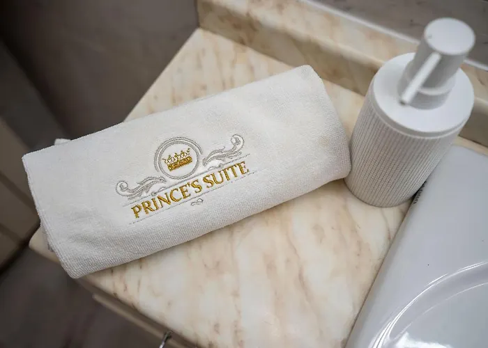 Prince'S Suite - Budget Rooms & Apt Piazza Del Popolo Roma, Italia