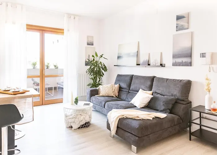 LOFT con Terrazzo - 3 min dalle Autostrade By followgreenhouseRoma, Italia