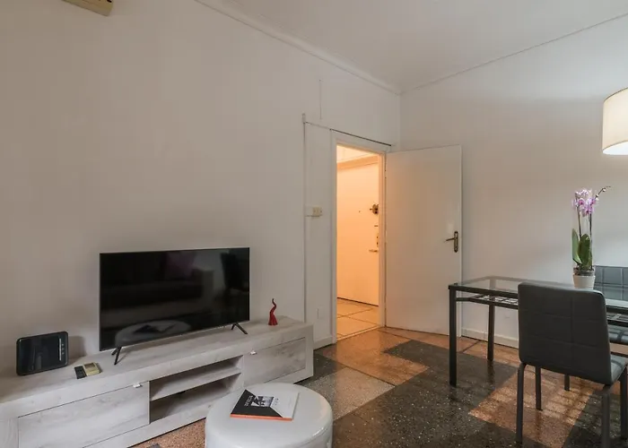 Cozy Apartment In Pzza Mazzini Roma, Italia