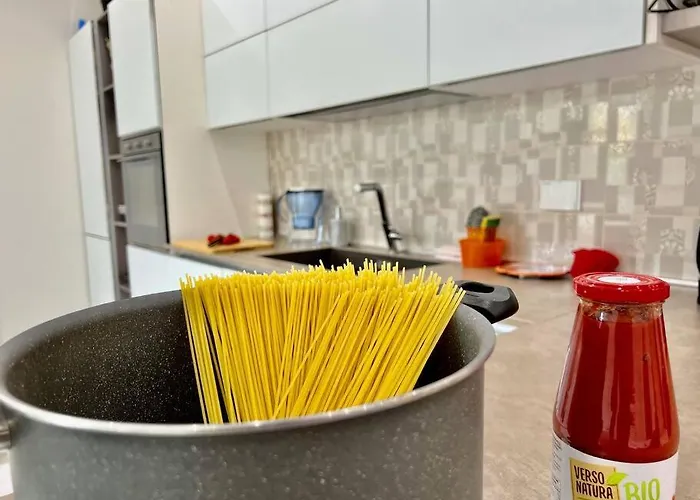 Appartamento Lussuoso 130 MQ zona Cipro Roma, Italia