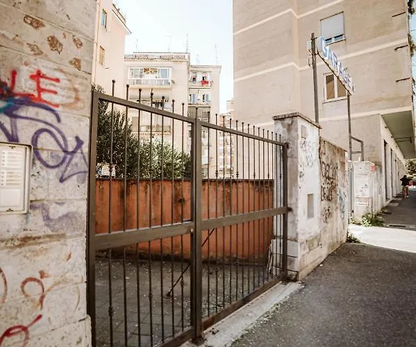 Appartamento Casa Gioia - Metro Garbatella Roma, Italia