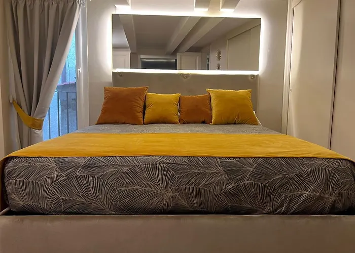 Artemide Domus Romae Apartment, Italy