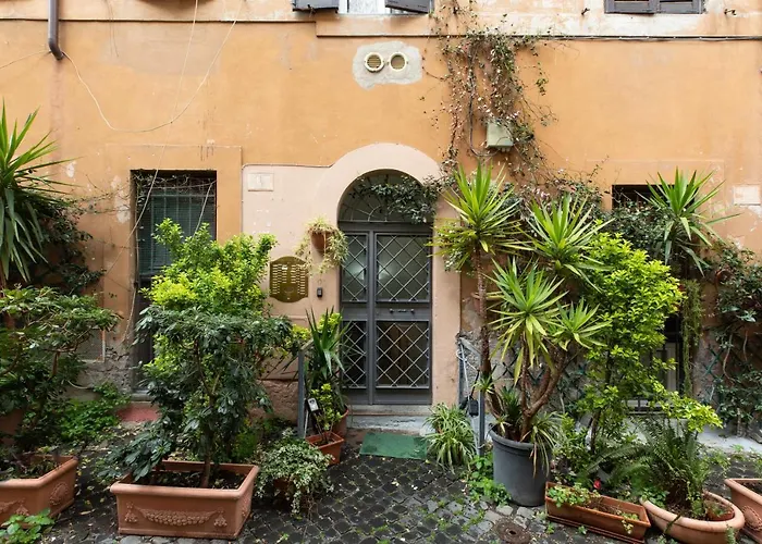 Guesthost - Comfy Studio X2 - Trastevere District! Roma, Italia