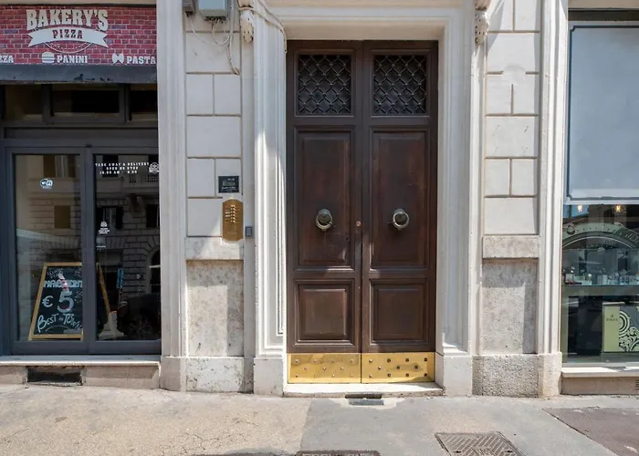 The Best Rent - Two-Bedroom Apartment In Colosseum Area Roma, Italia