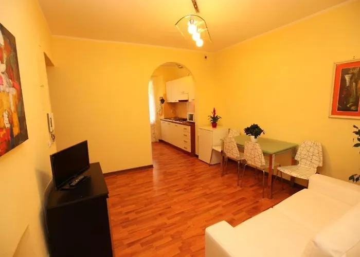 Roma Family Apartment, Italia