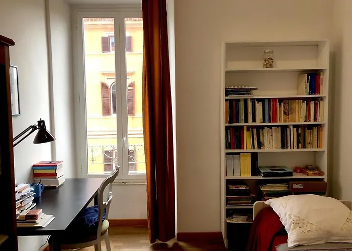 Large Apartment In Rome City Center, Italia