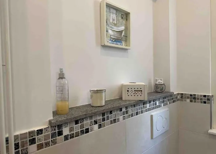 Apartament Family Flat Near Metro A Rzym, Włochy