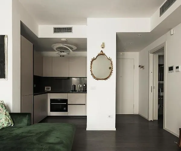 Easytopstay - Stylish Flat With Garden Roma, Italia