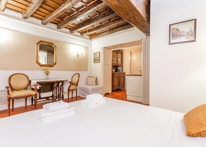Appartamento Al cortile del Moro Roma, Italia