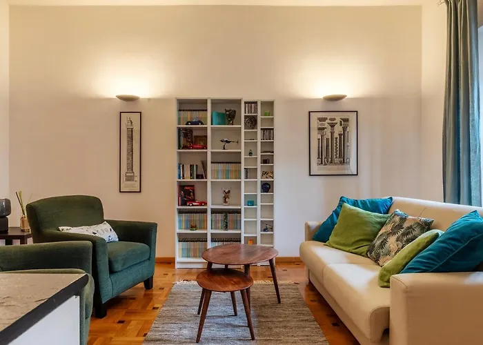 Guesthost - Trastevere Delightful Apartment Rome, Italy
