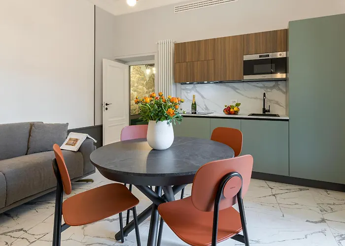 The Romulus Apartment, Italy