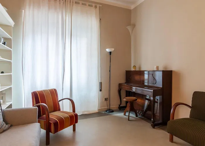 Guesthost - Piazza Bainsizza Elegant Apartment Roma, Itália