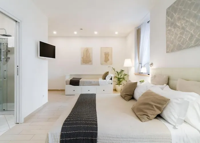 Vatican Momahouse Luxury By Varental Roma, Italia