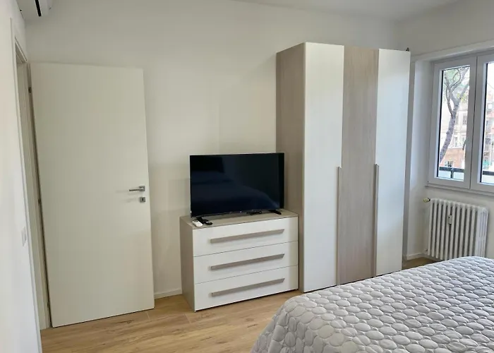 Pm 34 Viale Imperatore Guest House - 50 Mt From Metro San Paolo, Italia