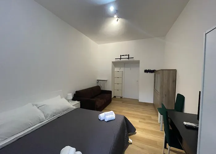 Zama Home Roma, Italia
