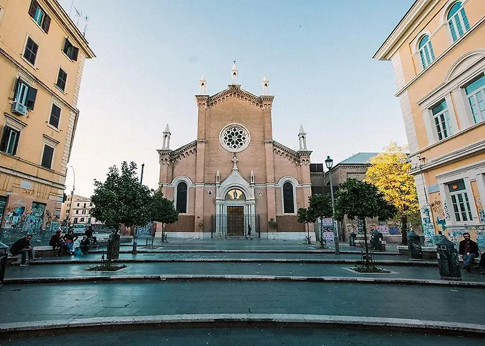 Dolcevita San Lorenzo luxury Roma, Italia