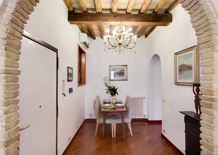 Stunning Pantheon Apartment Rome, Italy