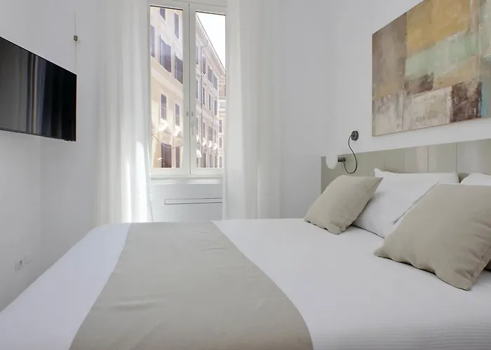 Ych-Montebello - Rooms Rome, Italy