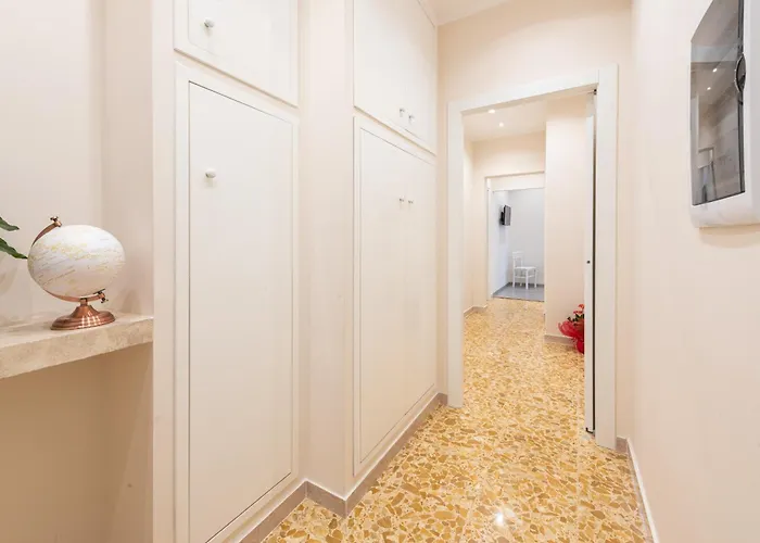 Ancient Rome Apartment, Italia