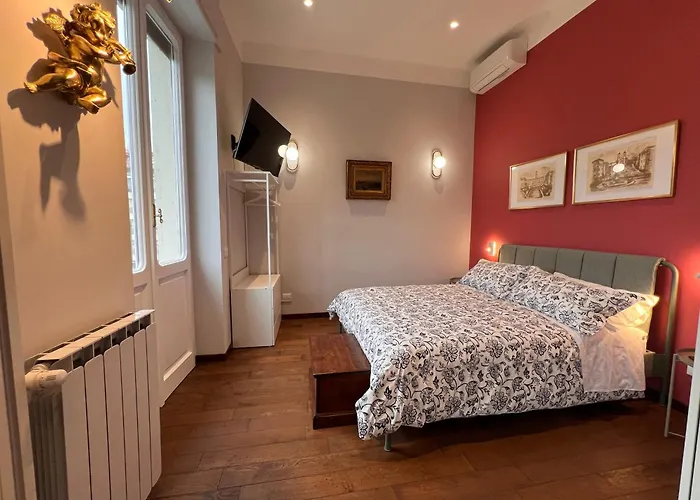 A Casa Di Lu, Al Colosseo - Guest House Rome, Italy