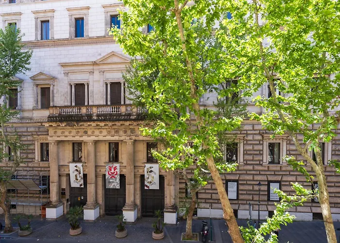 The 38 Home L Homkeey Luxury Apartment I Colosseum Roma, Italia