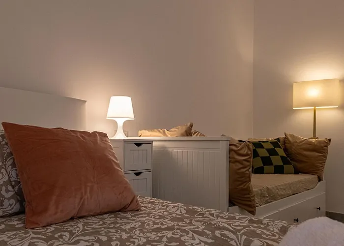 Belle Arti Home Roma, Italia