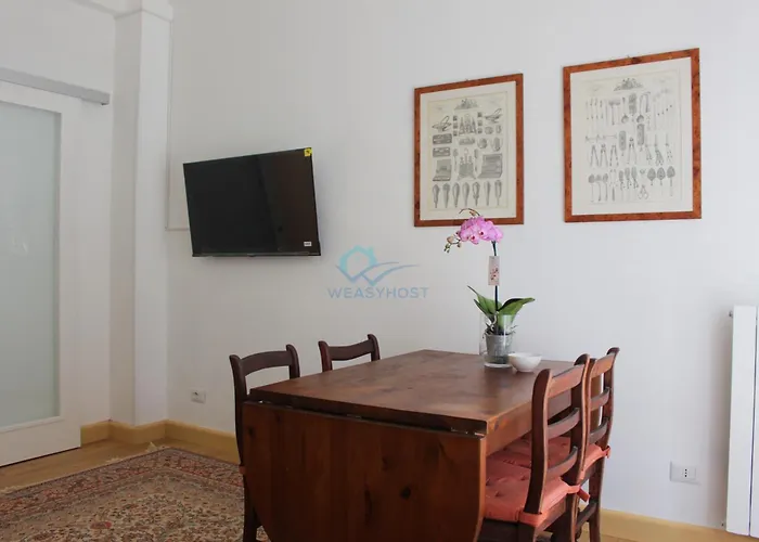 Modern Comfy Apartment With Terrace Near San Paolo Roma, Italia