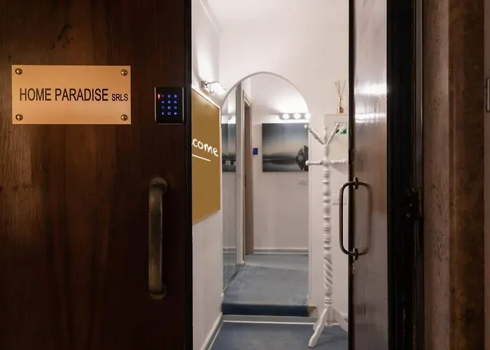 Private Room In A Guest House With Private Bath N1 Roma, Italia