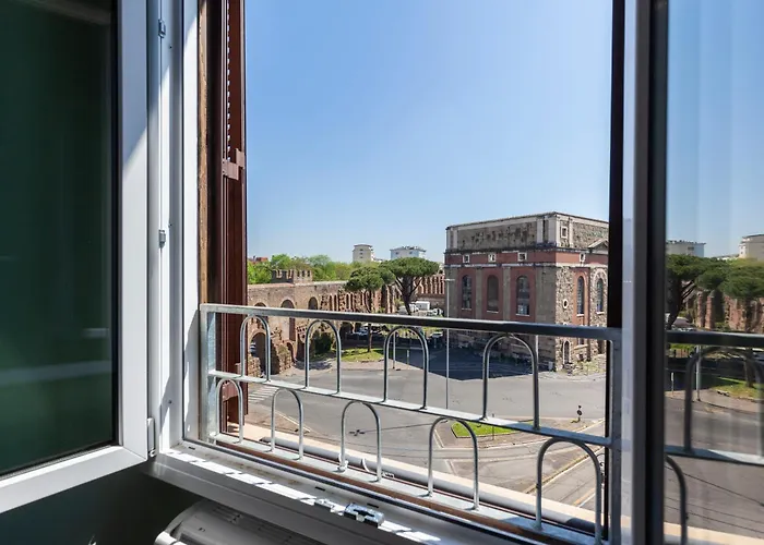 Hostly-Colorhome Rome Midtown, Italia