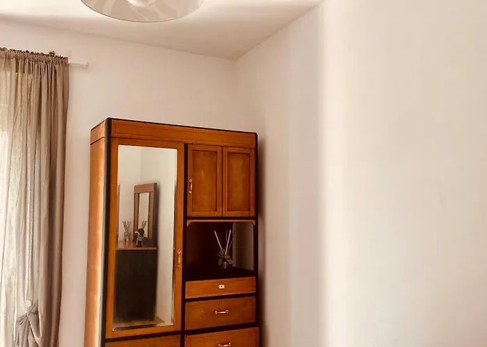 Casa Carlotta A Roma Apartment, Italy