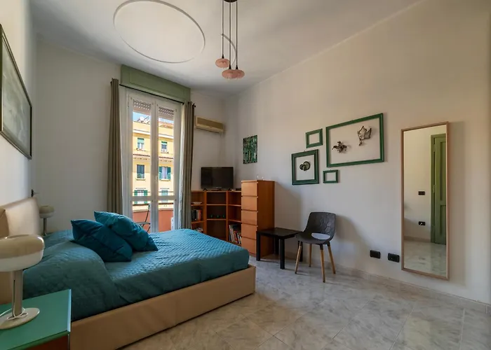 Vista Sulla Basilica Di San Giovanni Mm Lodi Apt Roma, Italia