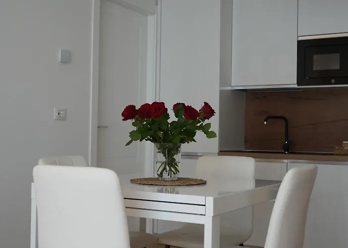 La Mia Casa Romana, Itália