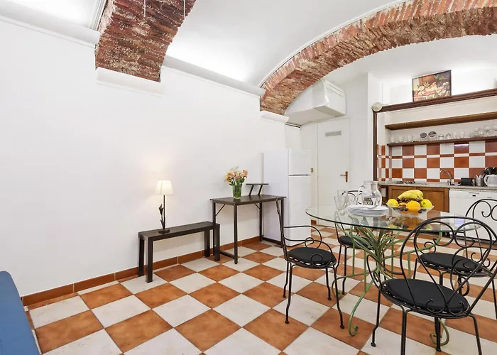 Appartamento Campitelli 9 - Loft in Ancient Roma, Italia