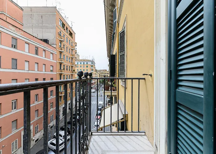 Comfortable & Cozy By Ndp Rent Roma, Italia