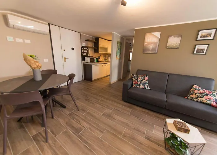 Maison LuCe Roma, Italia