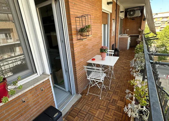 Joice Luxury Home Roma, Italia