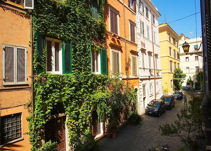 C&A Apartments - Authentic Trastevere Rome, Italy