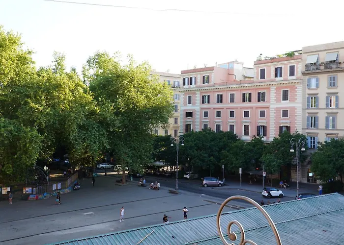 Al 25 Trastevere, Roma, Italia